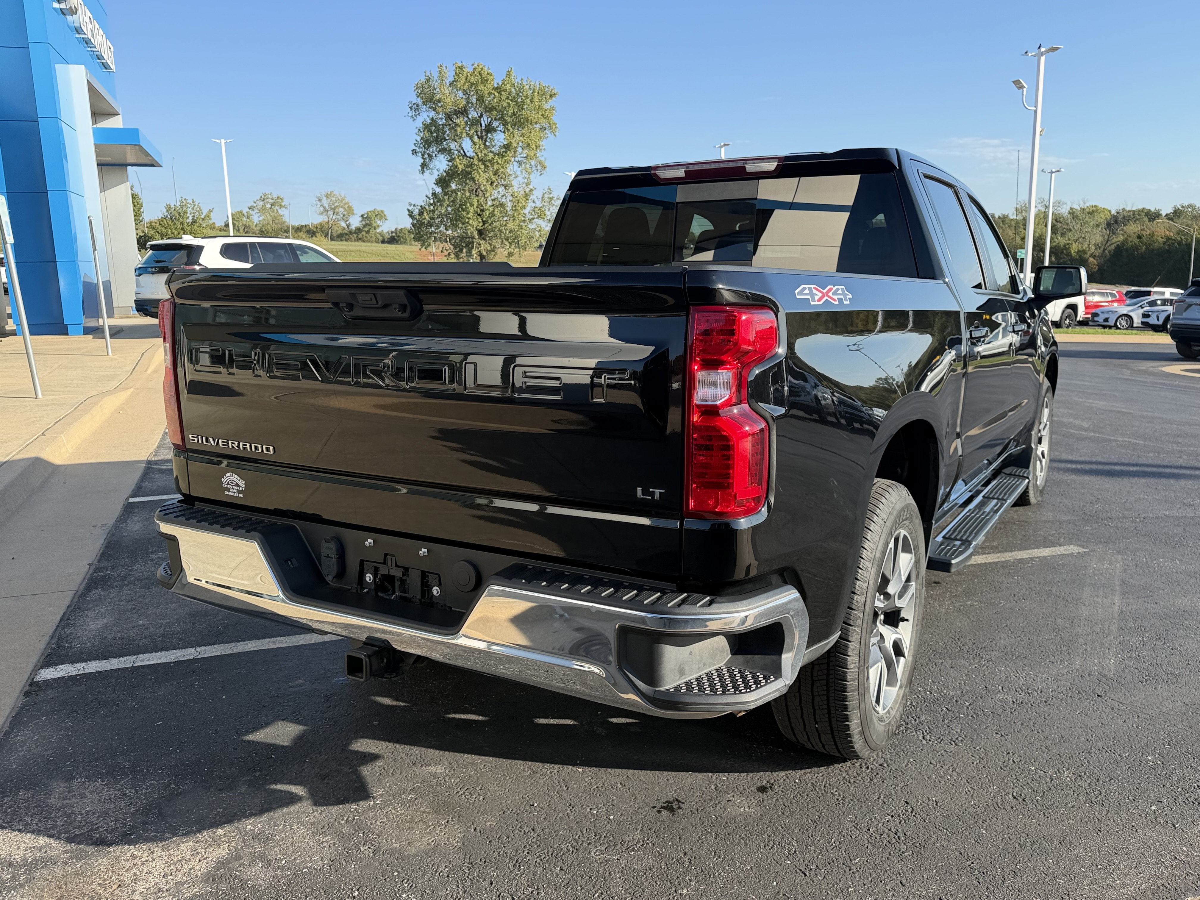 2024 Chevrolet Silverado 1500 LT