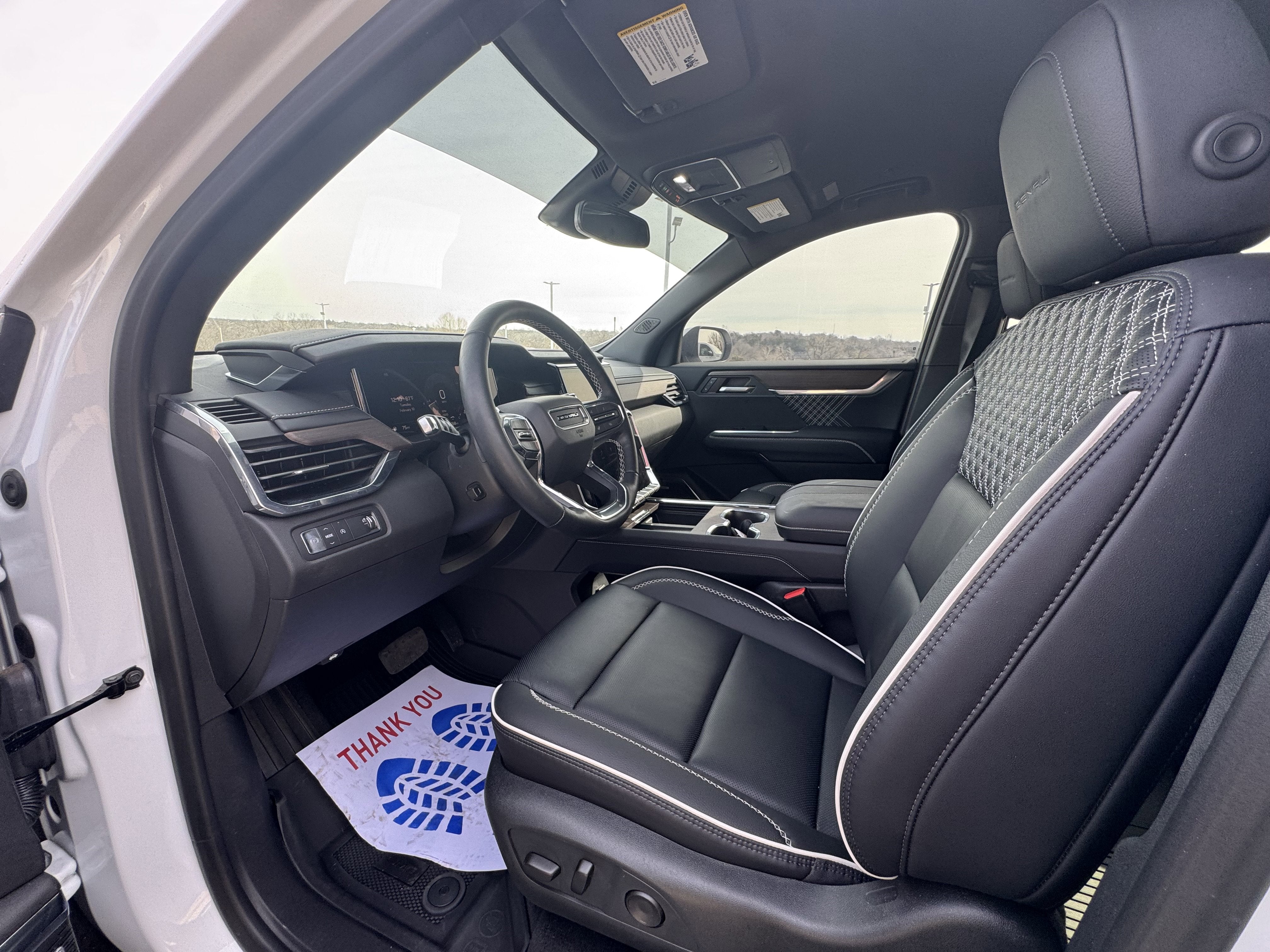 2025 GMC Acadia Denali