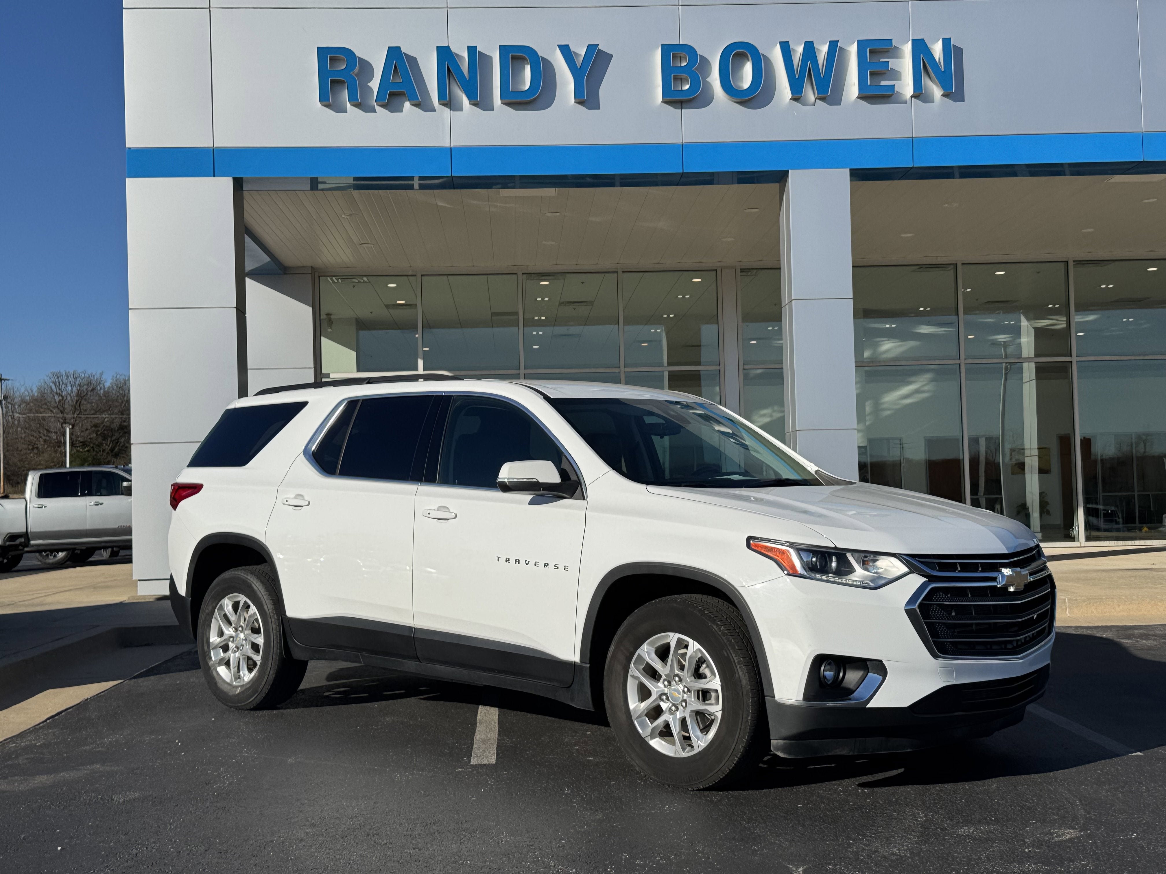 2021 Chevrolet Traverse LT Leather