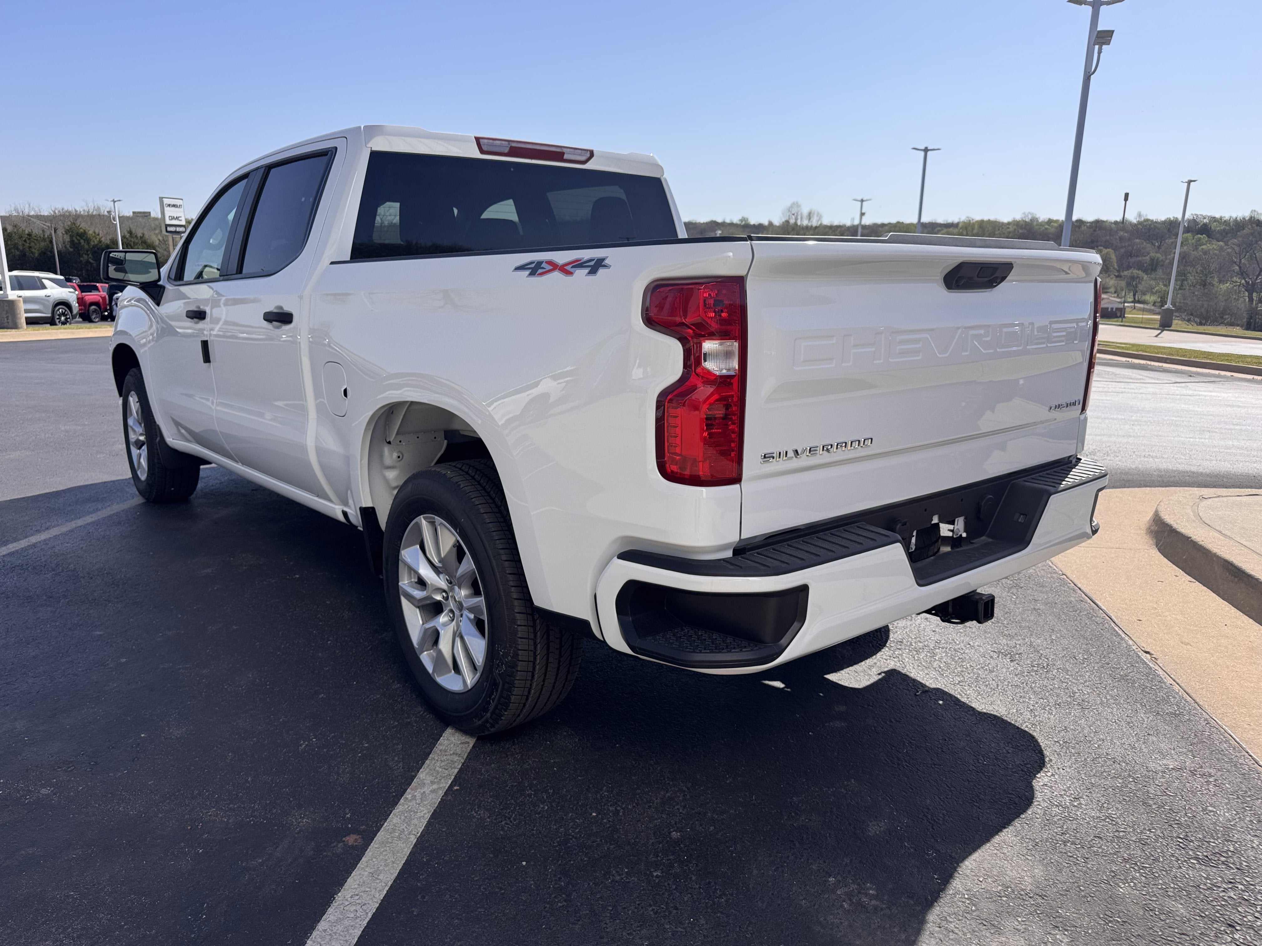 2025 Chevrolet Silverado 1500 Custom