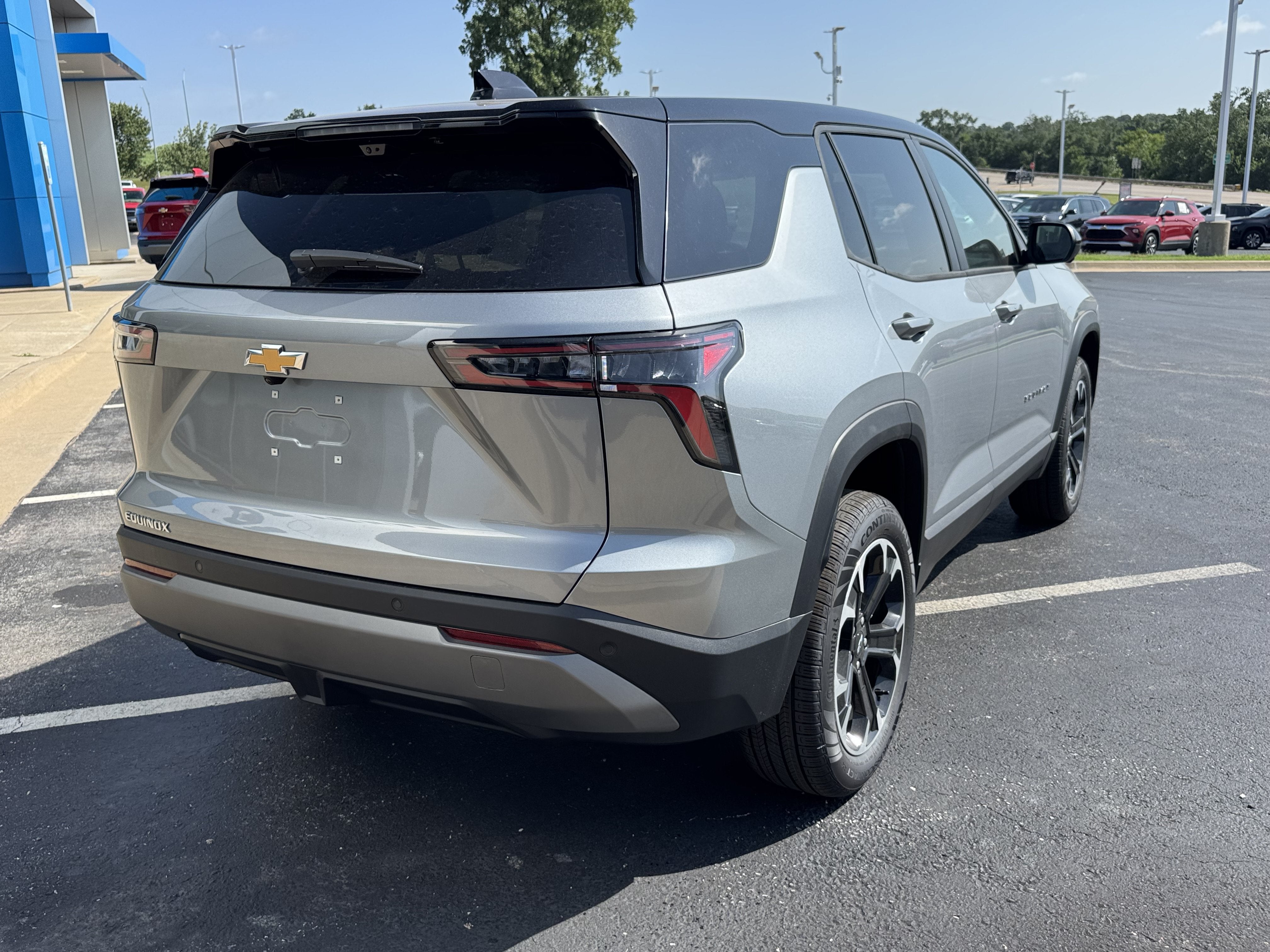 2027 Chevrolet Equinox LT