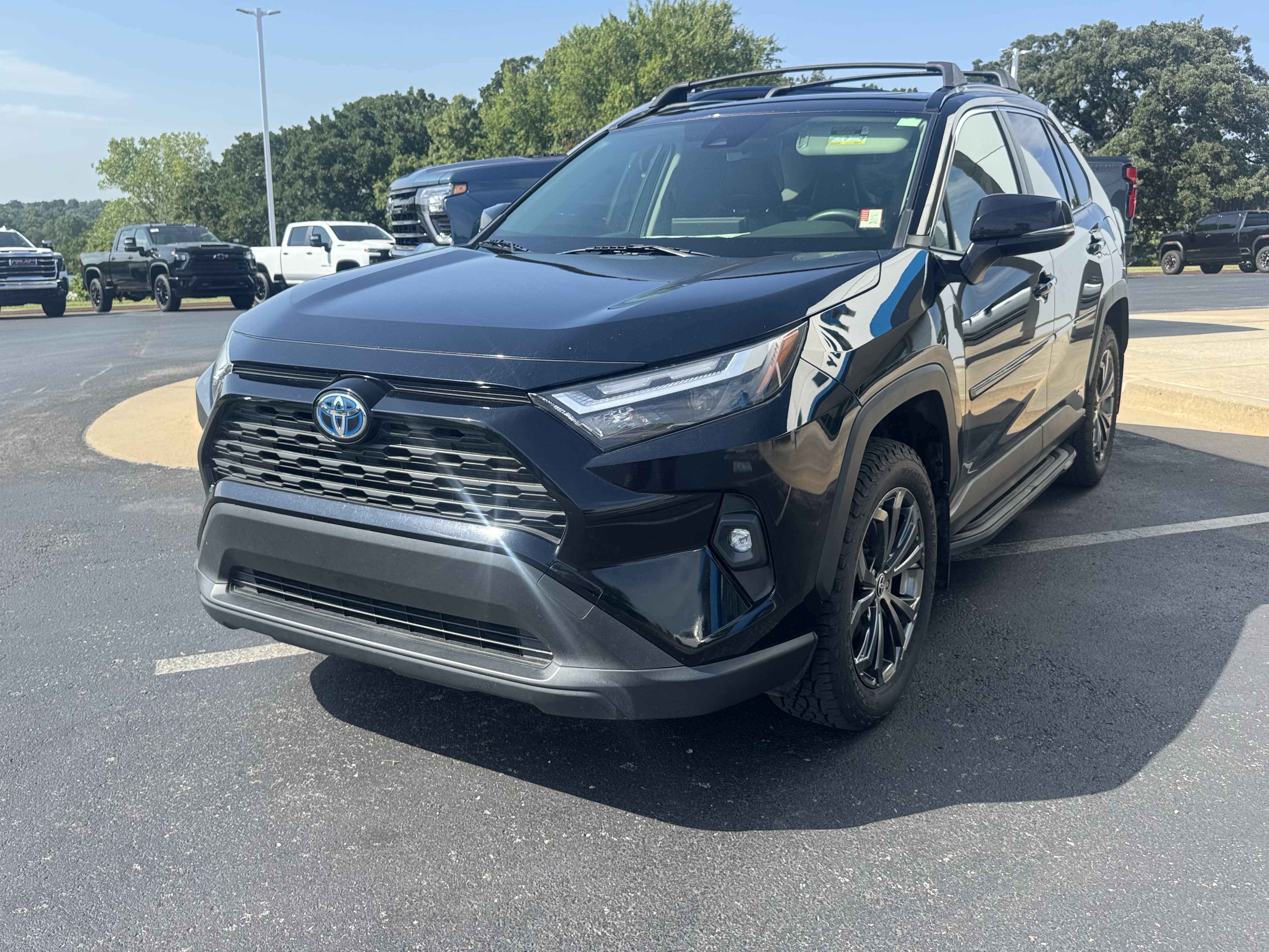 2022 Toyota RAV4 Hybrid XLE Premium