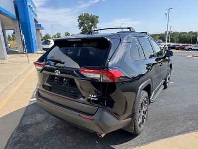 2022 Toyota RAV4 Hybrid XLE Premium
